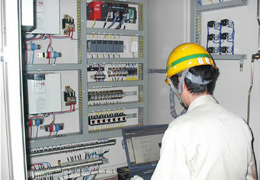 �H��ݔ��V�X�e���J��