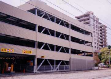 ���̒��ԏ�